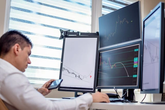 Strategi Trading Saham yang Menguntungkan